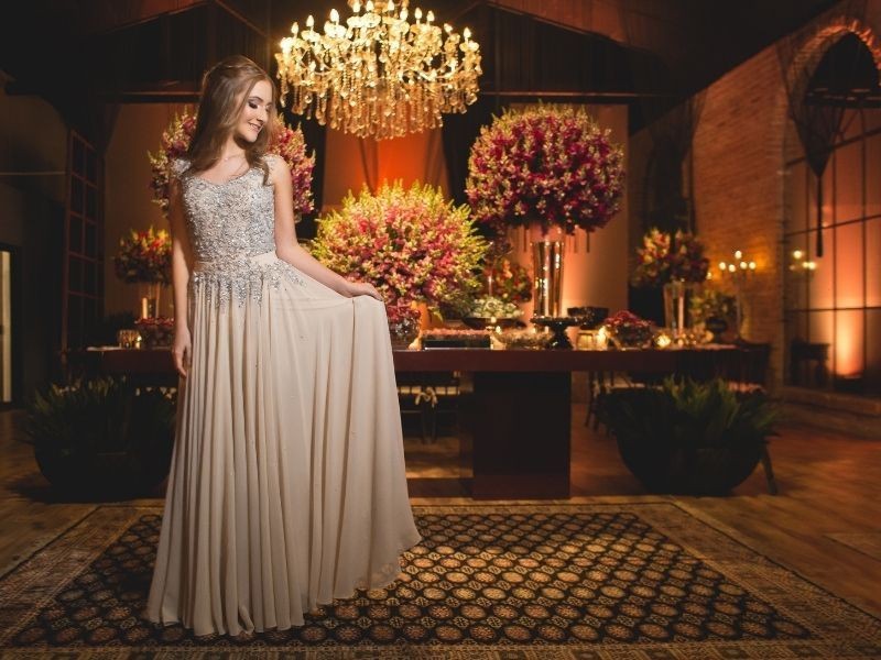 Como Criar Uma Festa de 15 Anos Memorável Sem Exageros